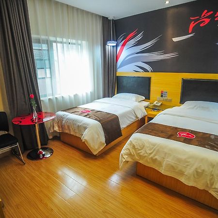 サンク イン ホテル フナン チャンシャ フロン ディストリクト レイルウェイ ステーション 長沙市 エクステリア 写真